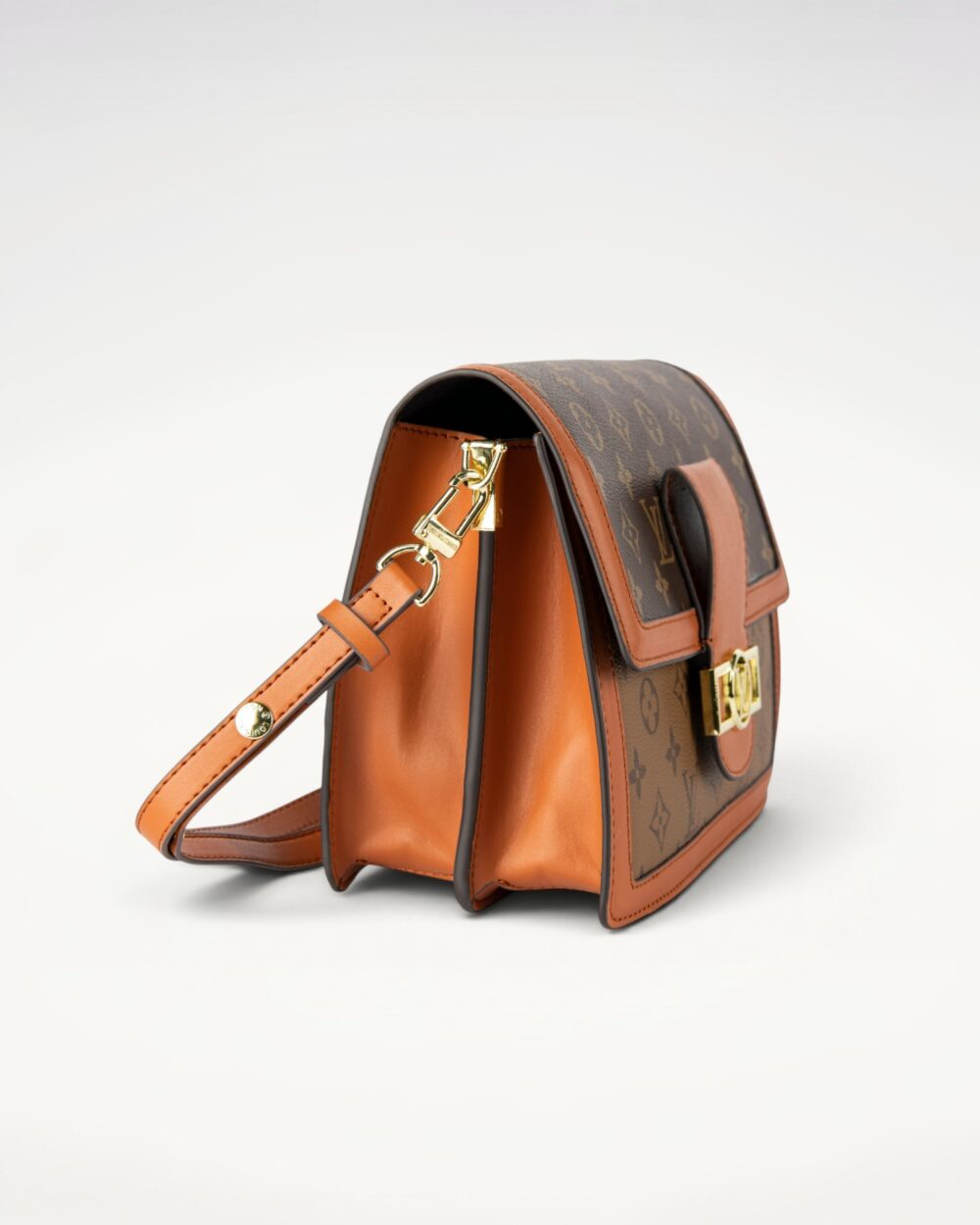 DBS-LC458 - Dauphine MM Handbag Deal