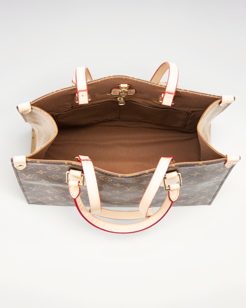 DBS-LC1050 - Onthego MM Handbag Deal