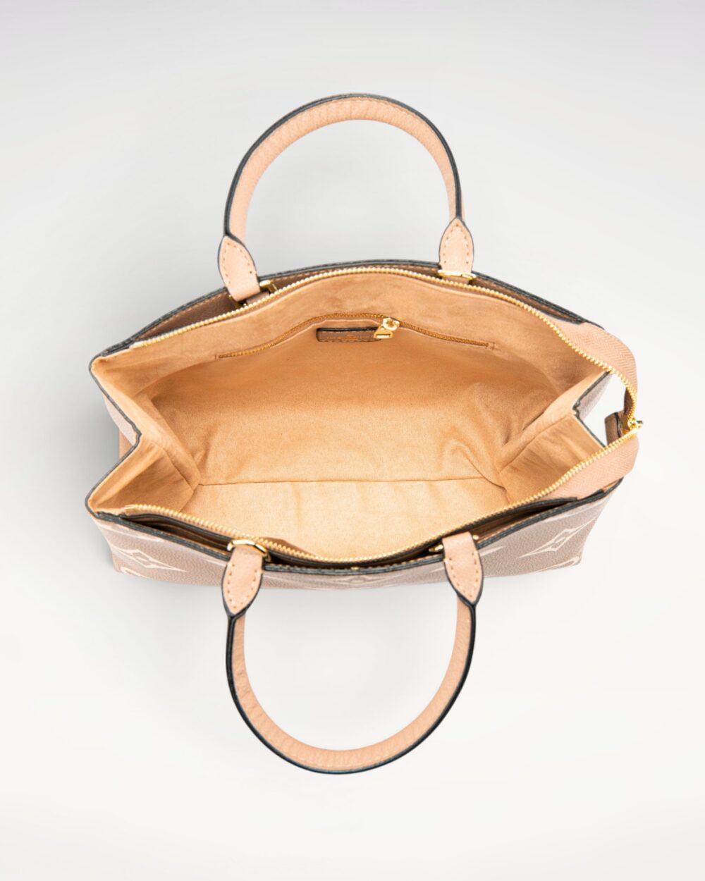 DBS-LC422 - Petit Palais Handbag Deal
