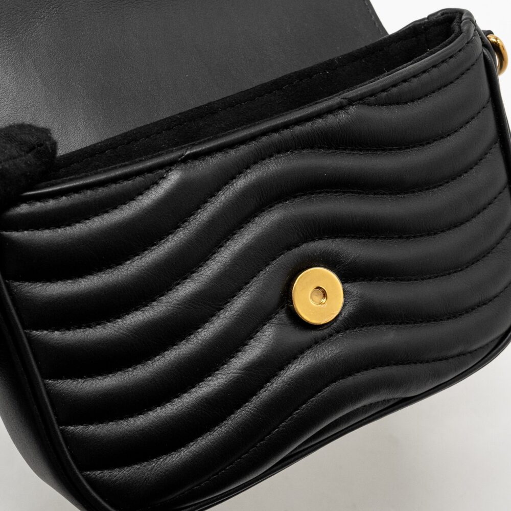 AAA Replica Louis Vuitton LV NEW WAVE MULTI POCHETTE CALFSKIN BLACK GHW