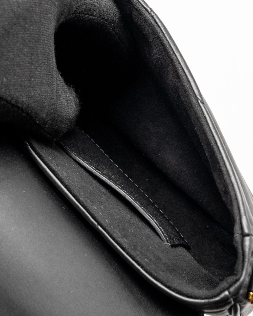 AAA Replica Louis Vuitton LV NEW WAVE MULTI POCHETTE CALFSKIN BLACK GHW