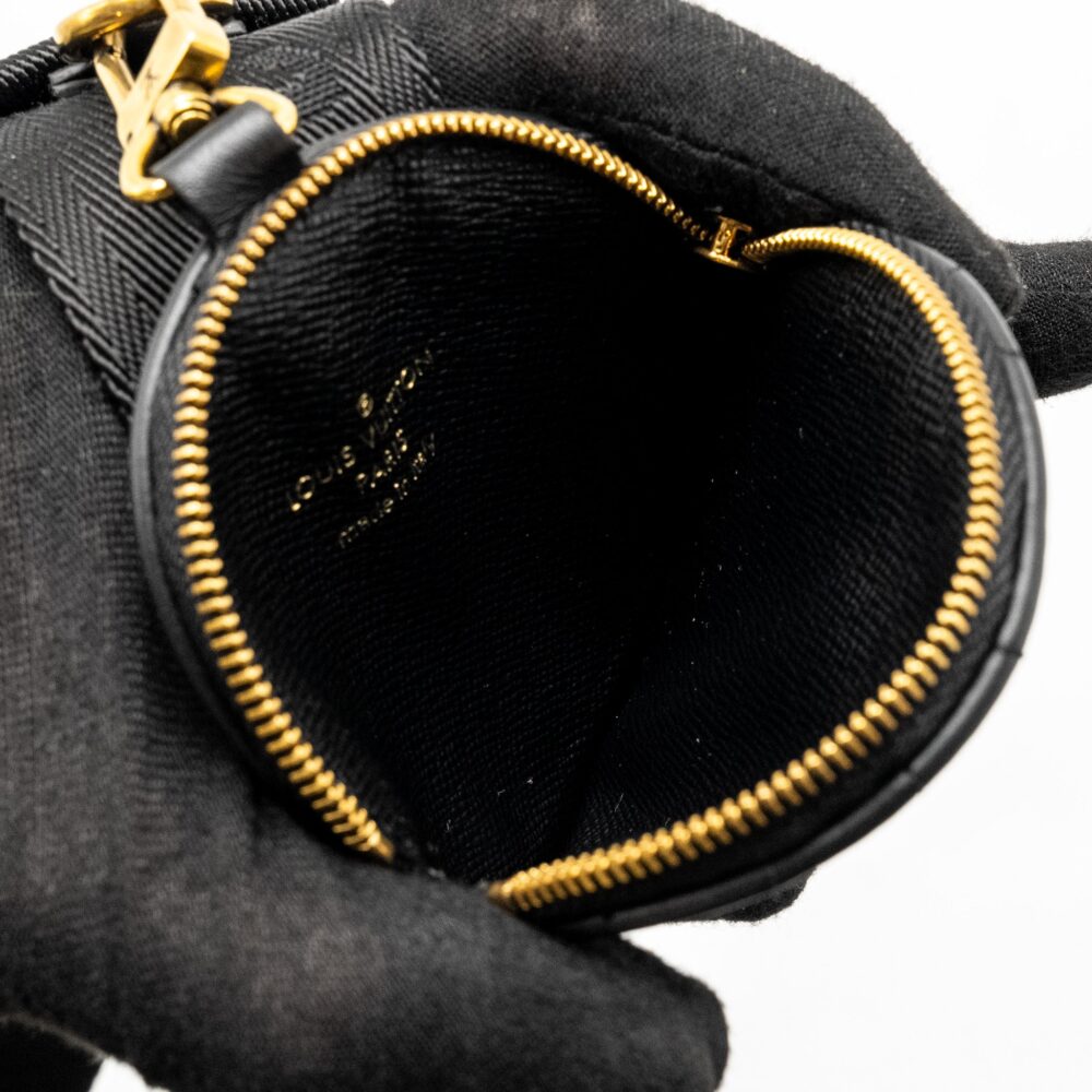 AAA Replica Louis Vuitton LV NEW WAVE MULTI POCHETTE CALFSKIN BLACK GHW