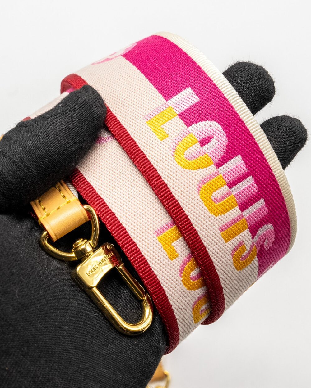 AAA Replica Louis Vuitton LV DIANE BAG WITH FUCHSIA STRAP MONOGRAM CANVAS GHW