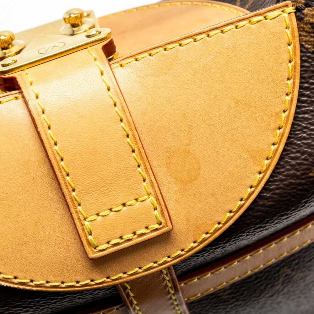 AAA Replica Louis Vuitton LV DUFFLE BAG MONOGRAM CANVAS GHW