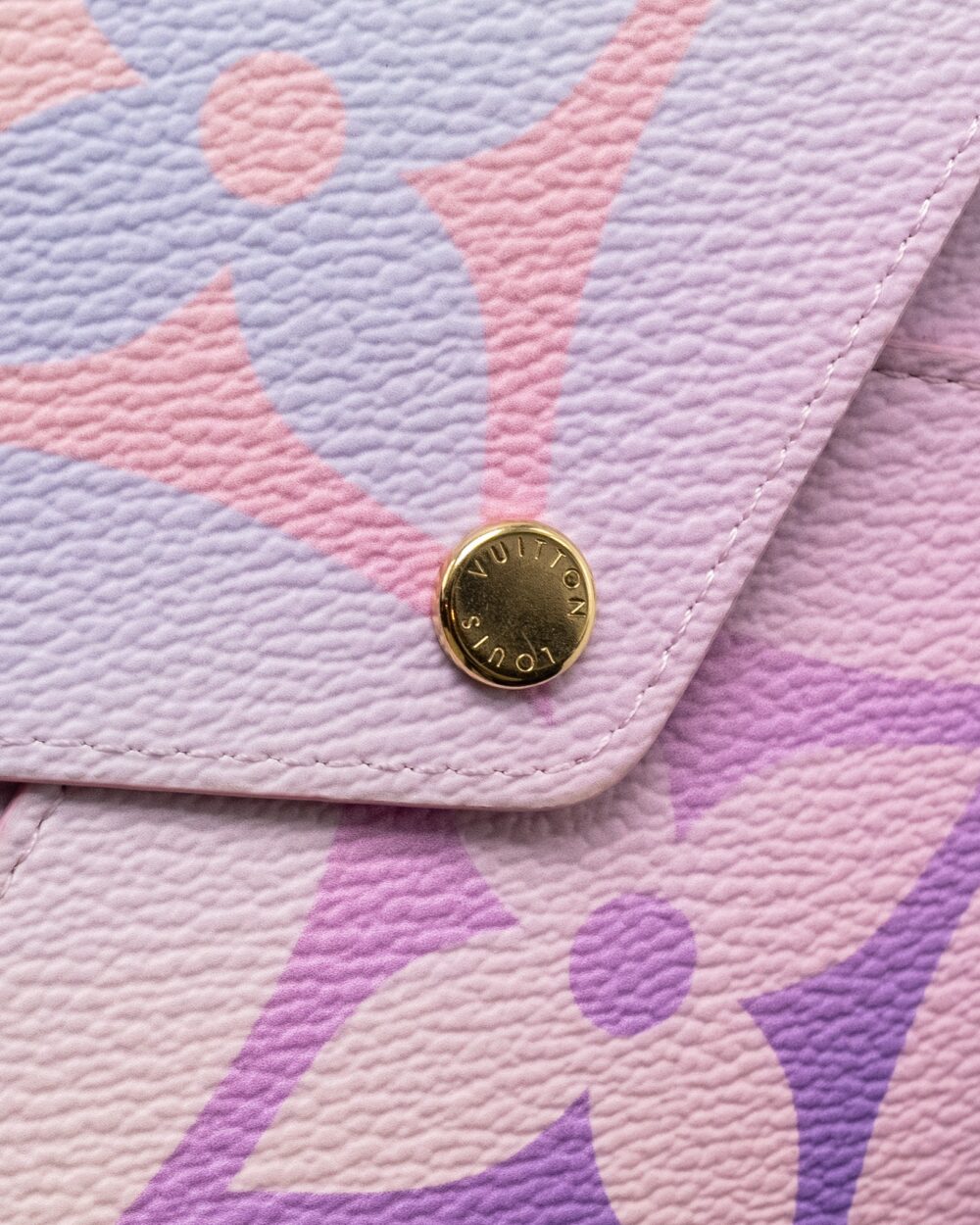 AAA Replica Louis Vuitton LV SUNRISE PASTEL KIRIGAMI POCHETTE MULTICOLOUR GHW