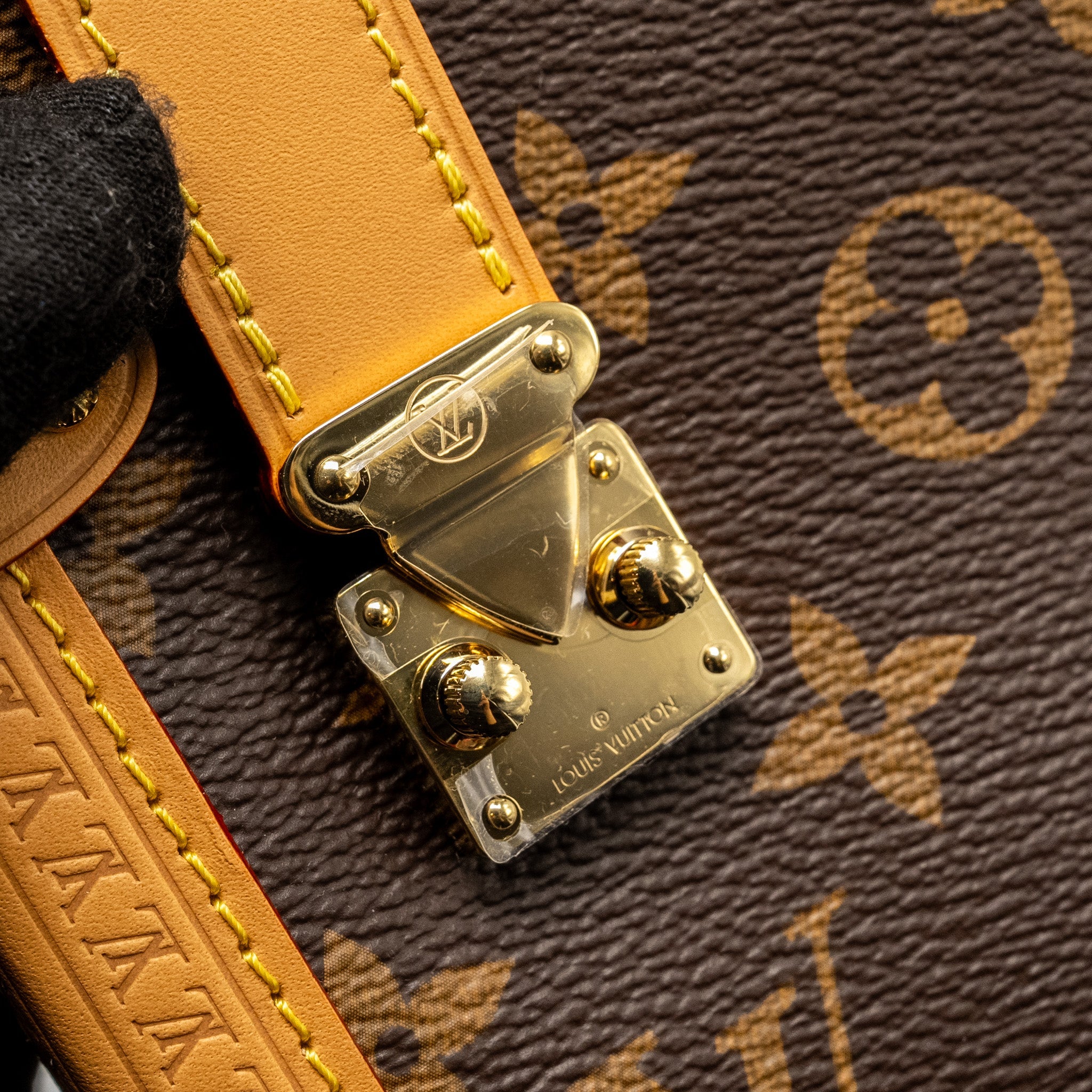 AAA Replica Louis Vuitton LV SIDE TRUNK MM MONOGRAM CANVAS GHW