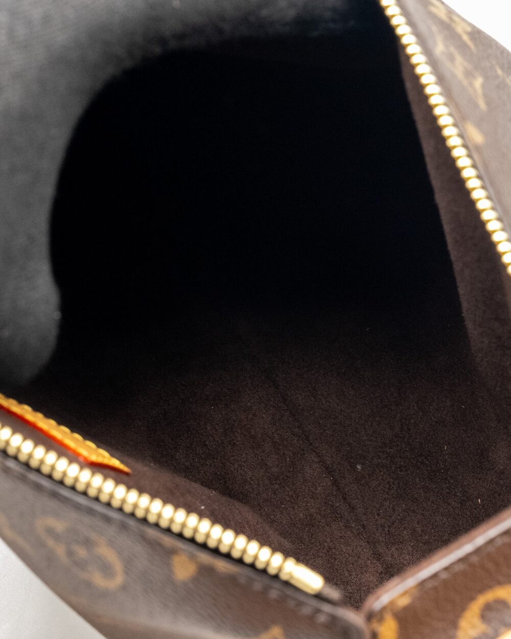 AAA Replica Louis Vuitton LV SIDE TRUNK MM MONOGRAM CANVAS GHW