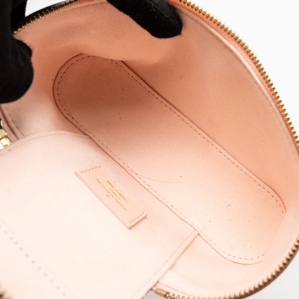 AAA Replica Louis Vuitton LV VANITY POUCH CALFSKIN ROSE JASMIN PINK LGHW