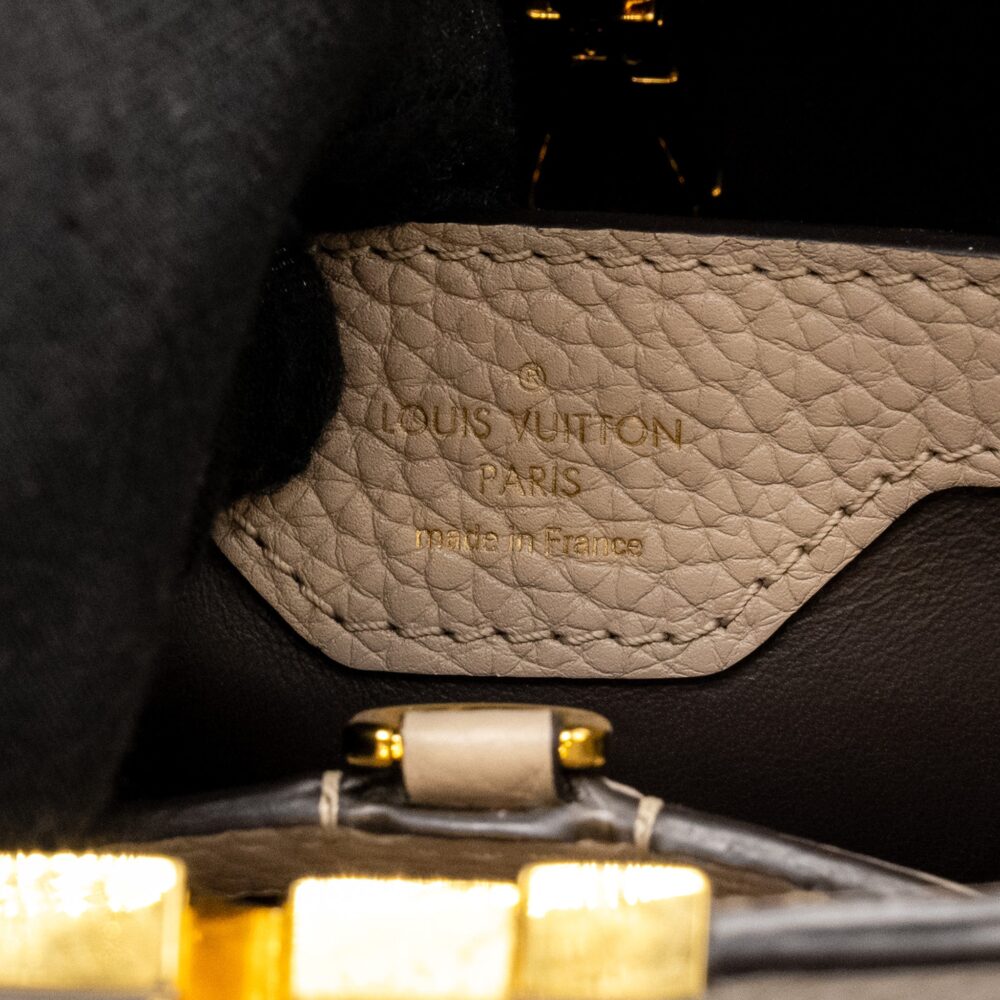 AAA Replica Louis Vuitton LV CAPUCINES BB TAURILLON LIGHT GREY GHW