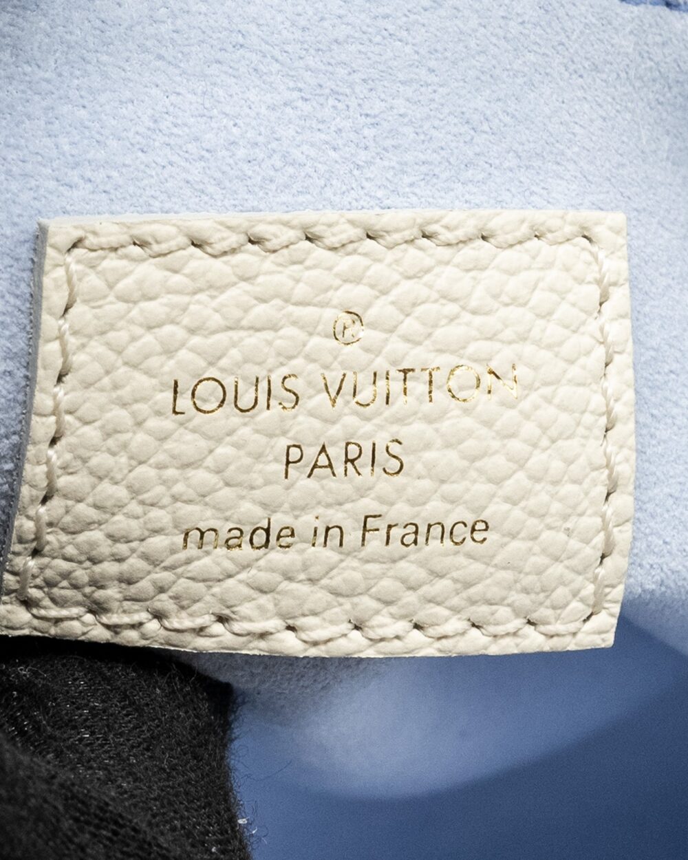AAA Replica Louis Vuitton LV ONTHEGO PM BICOLOUR MONOGRAM EMPREINTE LATTE/CANDY BLUE GHW