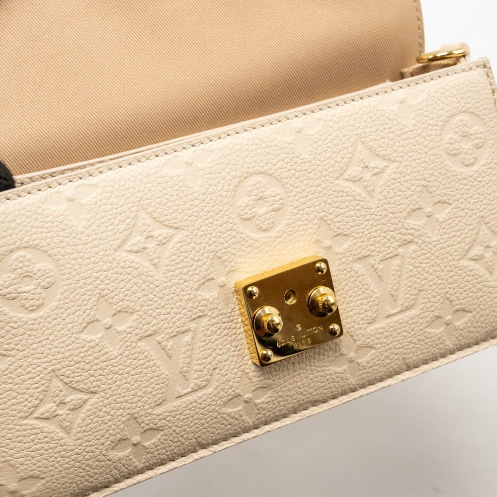 AAA Replica Louis Vuitton LV WALLET ON CHAIN MÉTIS MONOGRAM EMPREINTE CREAM GHW