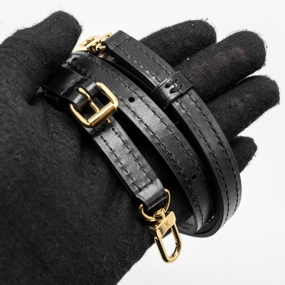AAA Replica Louis Vuitton LV DICE BAG REVERSE MONOGRAM CANVAS / LEATHER GHW