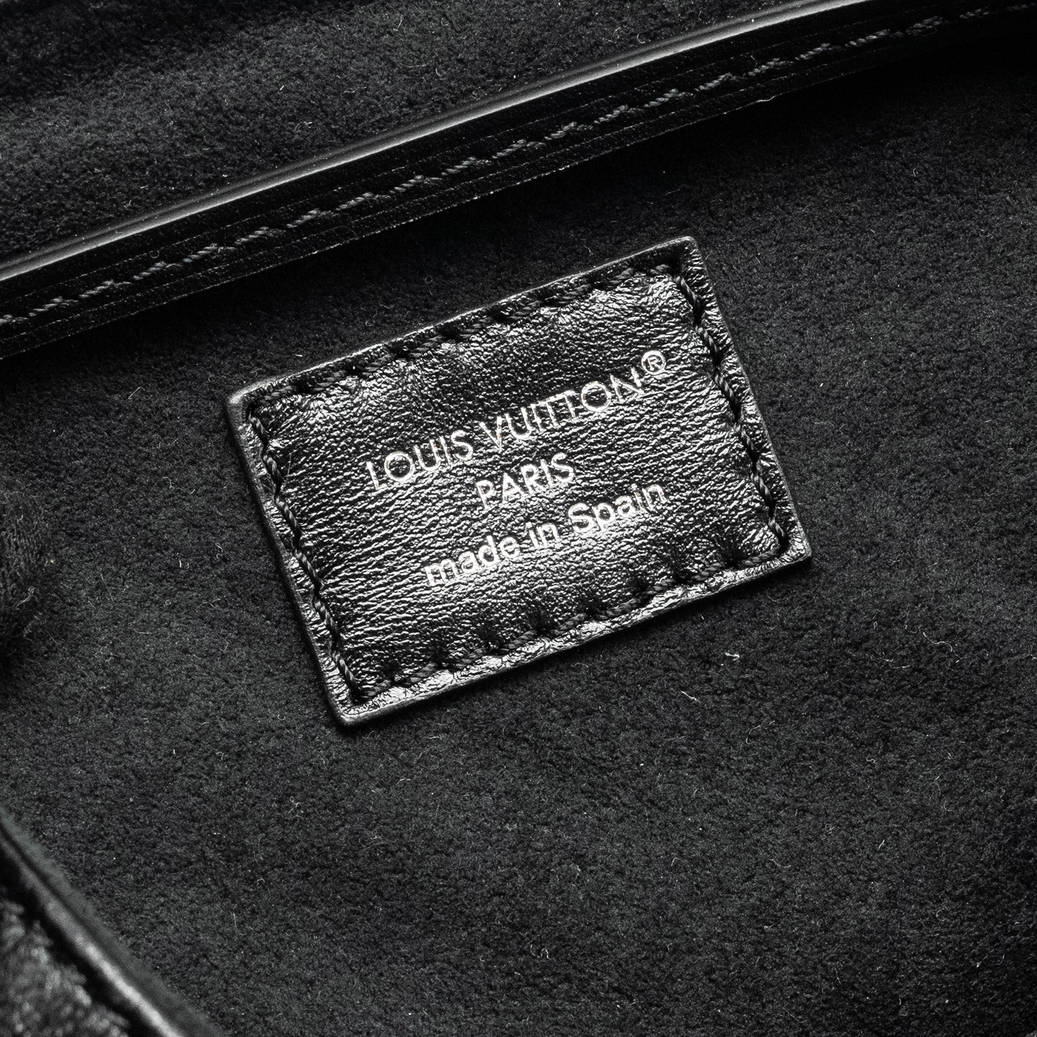 AAA Replica Louis Vuitton LV MONTSOURIS BACKPACK PM LAMBSKIN BLACK SHW