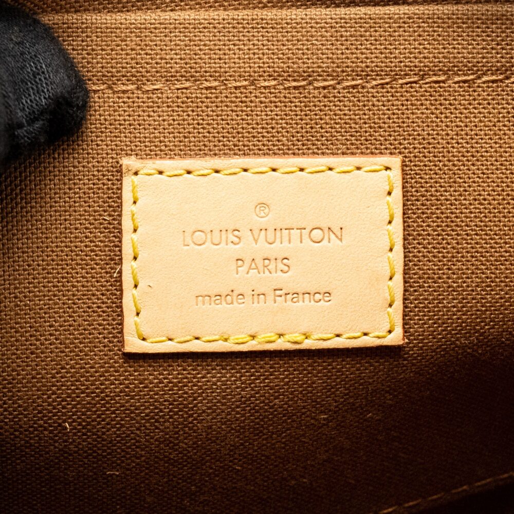 AAA Replica Louis Vuitton LV MULTI POCHETTE ACCESSORIES MONOGRAM CANVAS KHAKI GHW