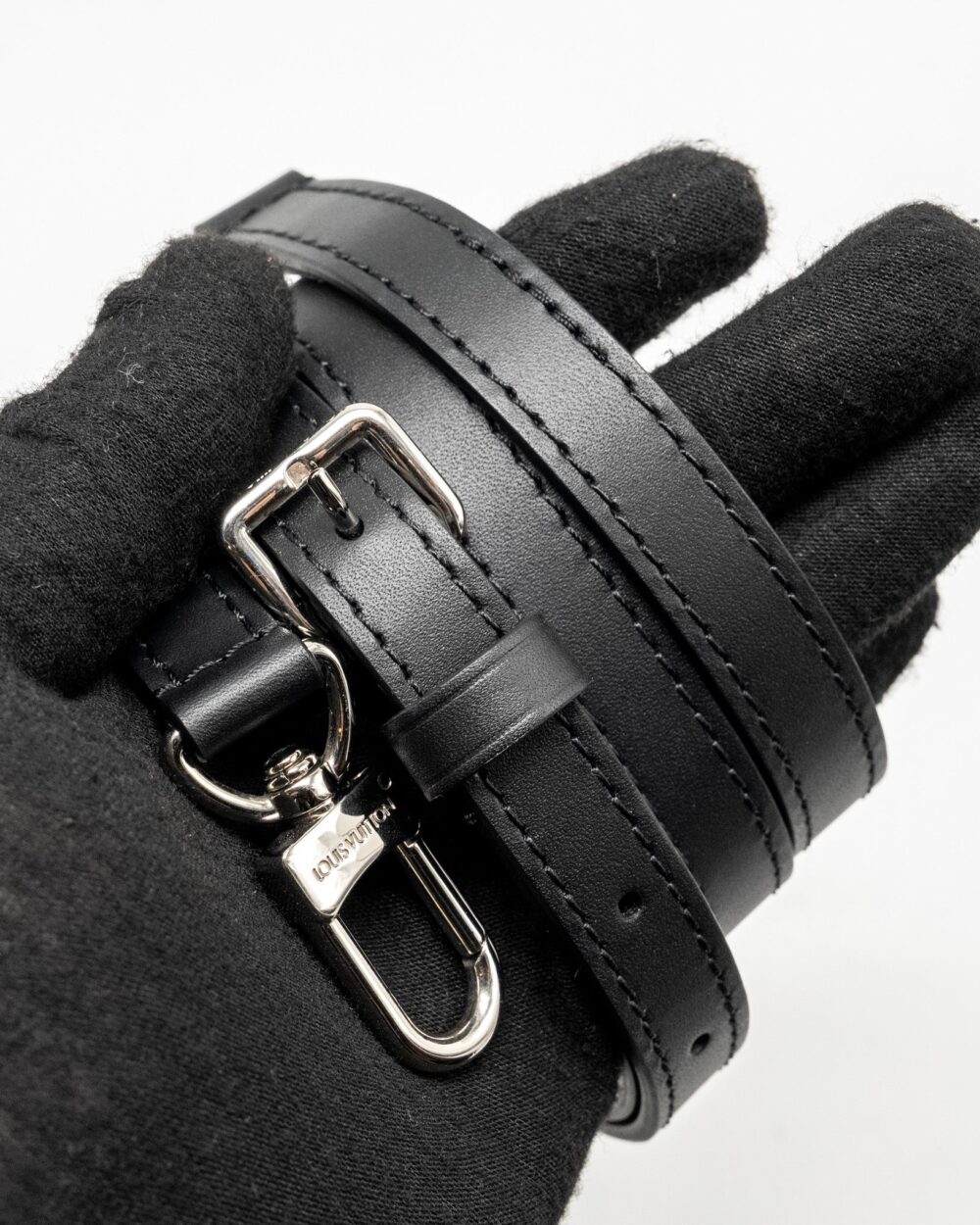 AAA Replica Louis Vuitton LV ALMA NANO EPI BLACK SHW
