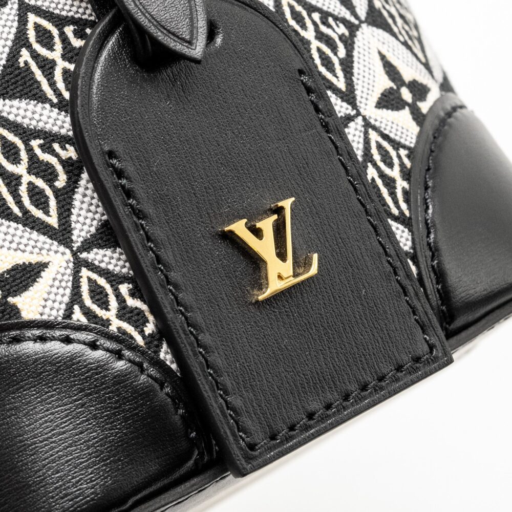 AAA Replica Louis Vuitton LV SINCE 1854 NANO NOE MONOGRAM FLOWER CANVAS GHW