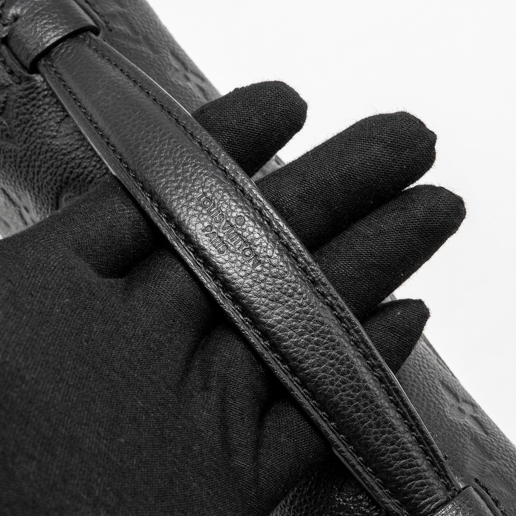 AAA Replica Louis Vuitton LV POCHETTE METIS MONOGRAM EMPREINTE BLACK GHW