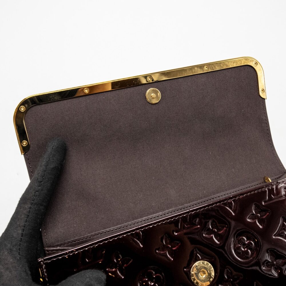 AAA Replica Louis Vuitton LV ROSSMORE MM MONOGRAM VERNIS AMARANTE GHW