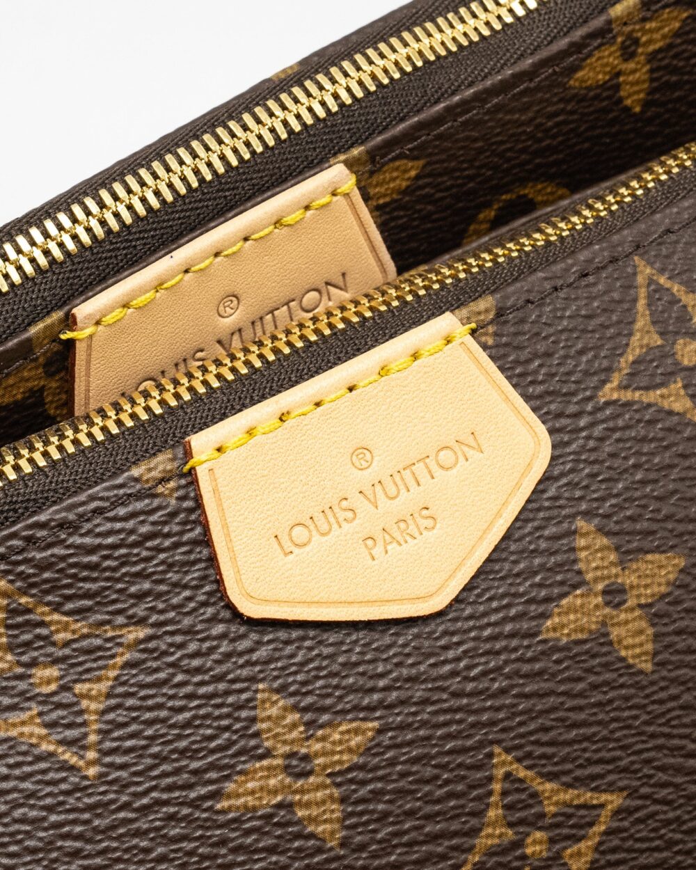 AAA Replica Louis Vuitton LV MULTI POCHETTE ACCESSOIRES MONOGRAM CANVAS GHW