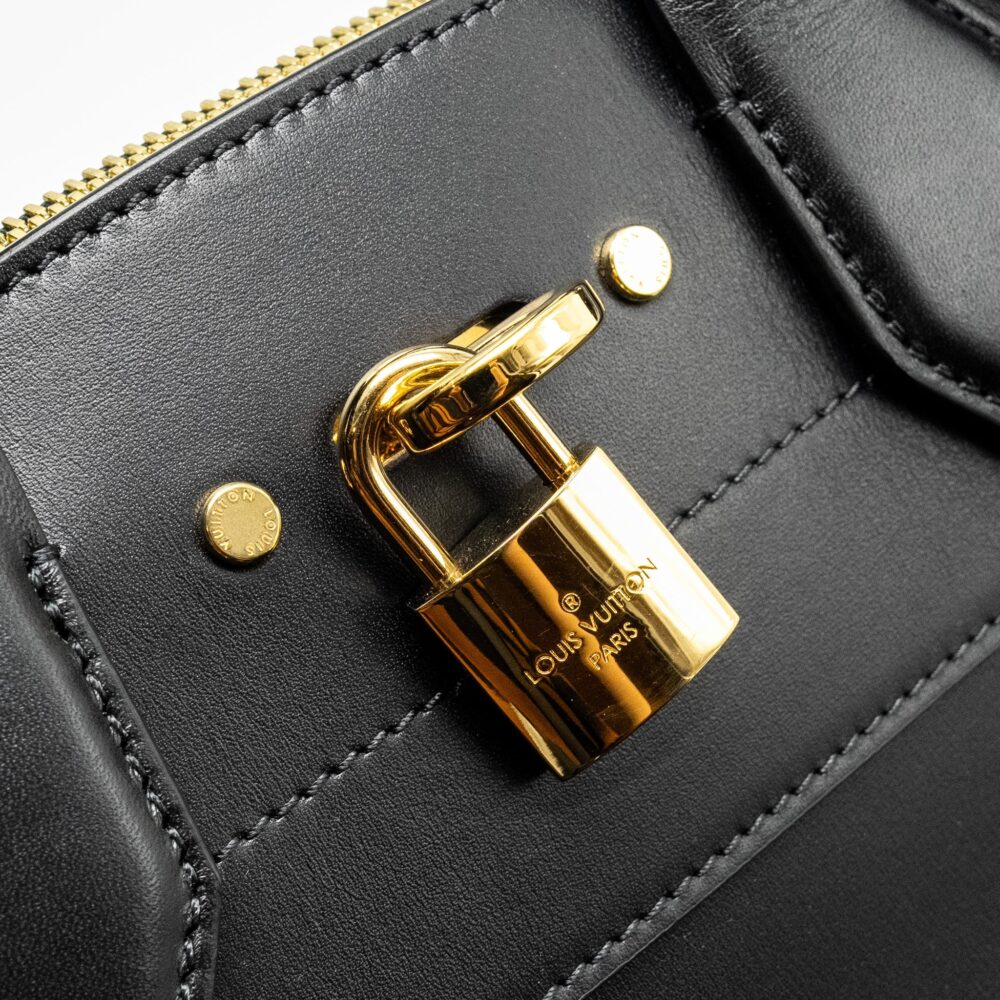 AAA Replica Louis Vuitton LV CITY STEAMER PM GRAINED CALFSKIN BLACK GHW