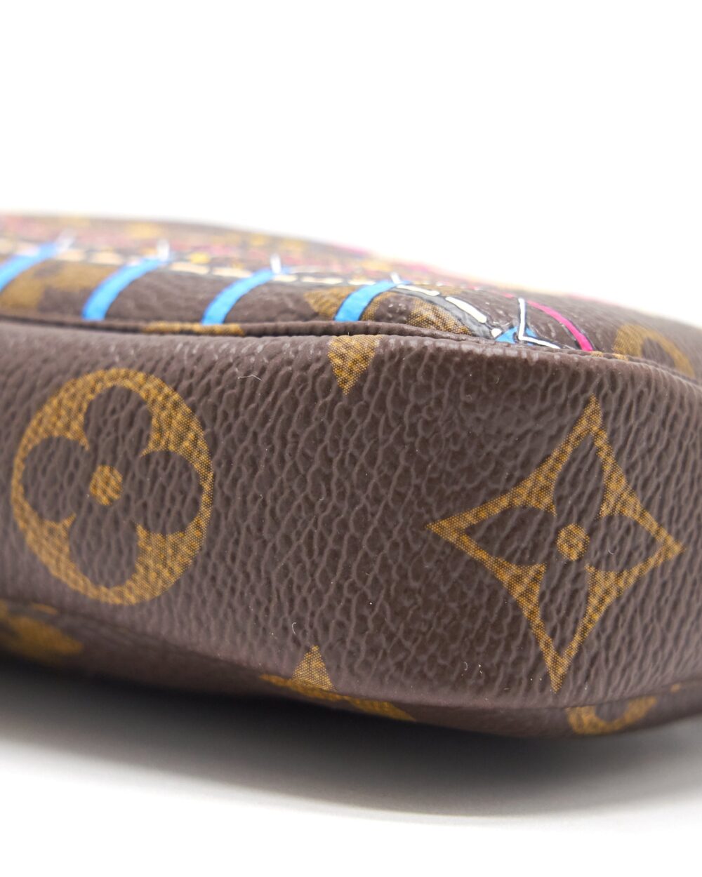 AAA Replica Louis Vuitton LV MINI POCHETTE ACCESSORIES M69752 CHRISTMAS LIMITED EDITION M69752