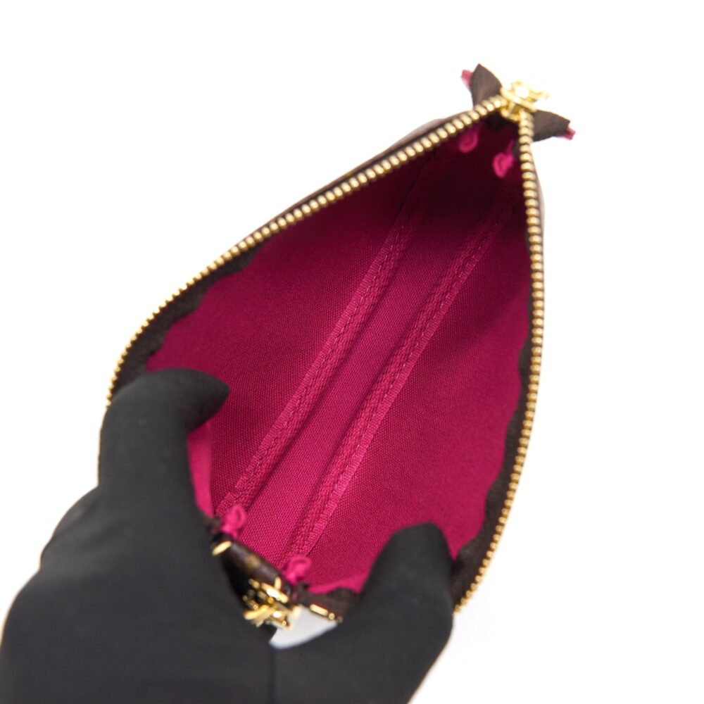 AAA Replica Louis Vuitton LV MINI POCHETTE ACCESSORIES M69752 CHRISTMAS LIMITED EDITION M69752